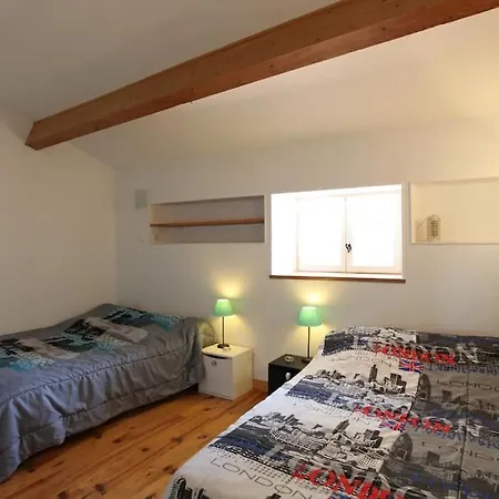 Hébergement de vacances Belle Maison De Village Sur *