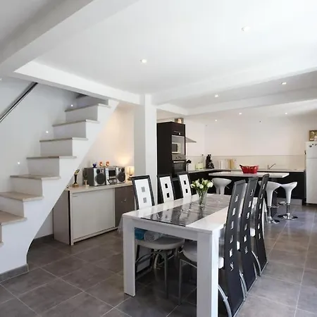 Belle Maison De Village Sur Hébergement de vacances