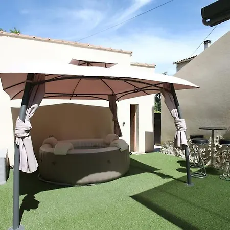 Belle Maison De Village Sur Hébergement de vacances *