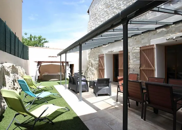 Belle Maison De Village Sur Vakantiehuis